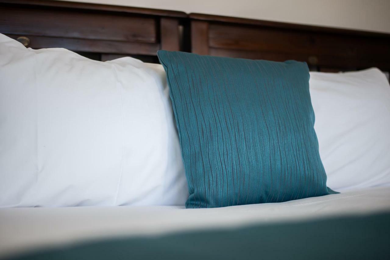 Carrick Lodge Motel Кромвель Экстерьер фото